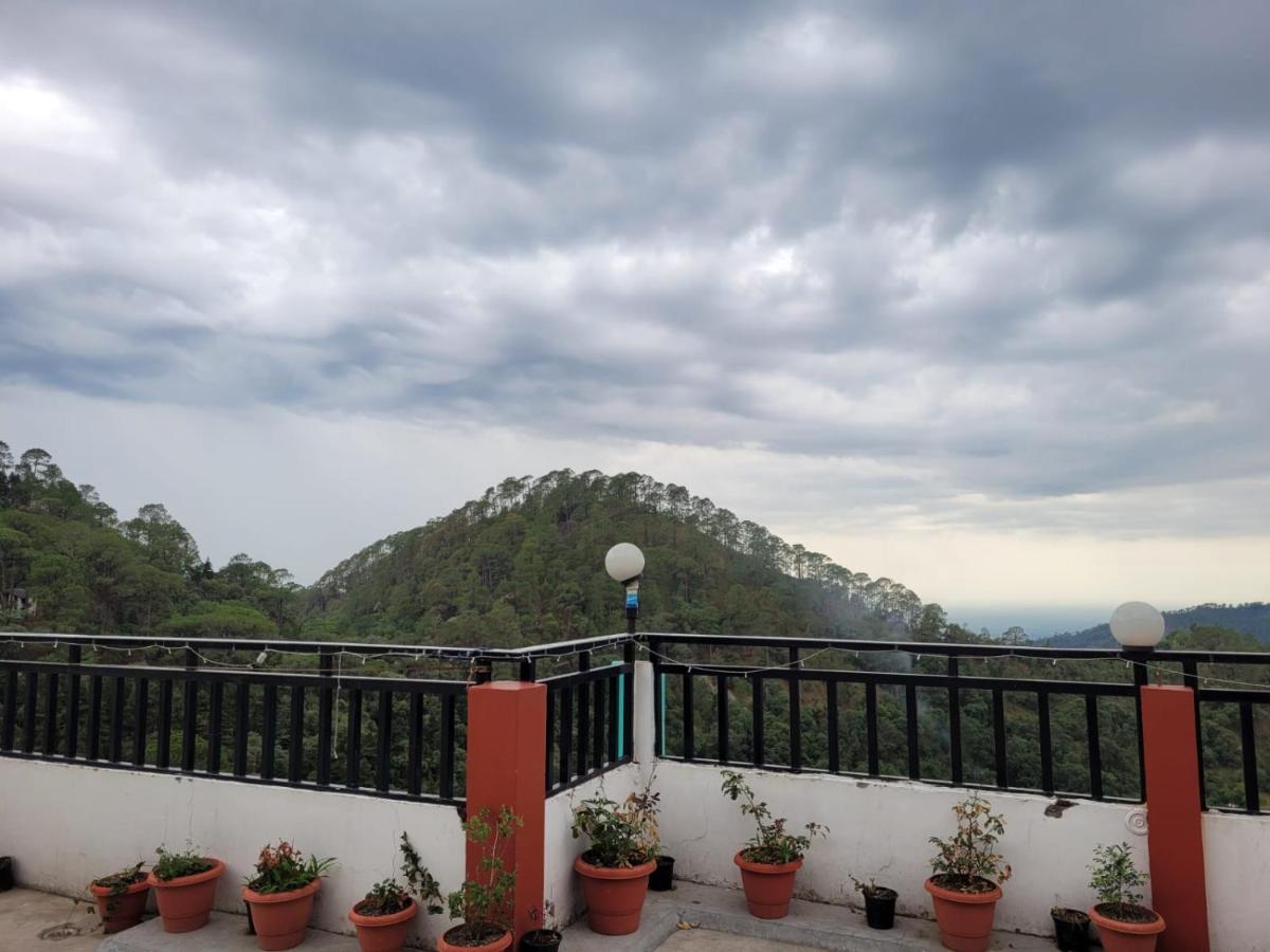 Sh Sunset Resort Nainital Esterno foto